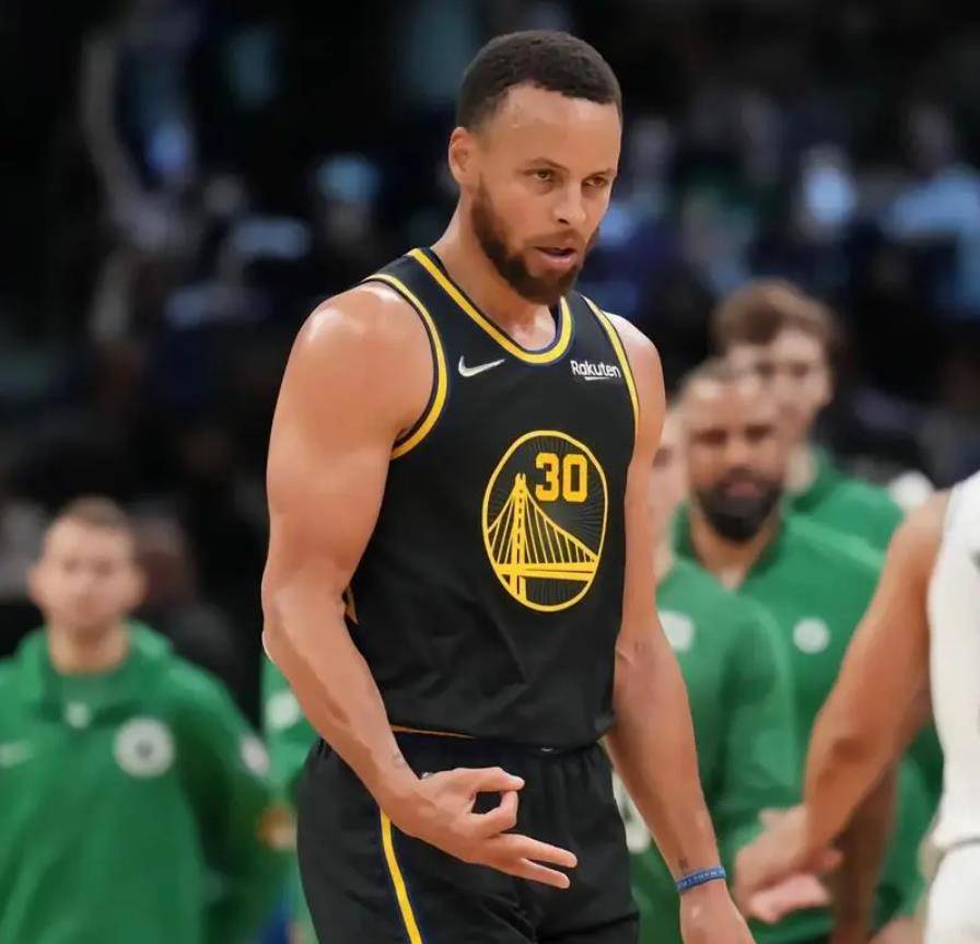 库里在法国队比赛中比分优势明显，爆冷引发热议！的简单介绍-开云官网登录