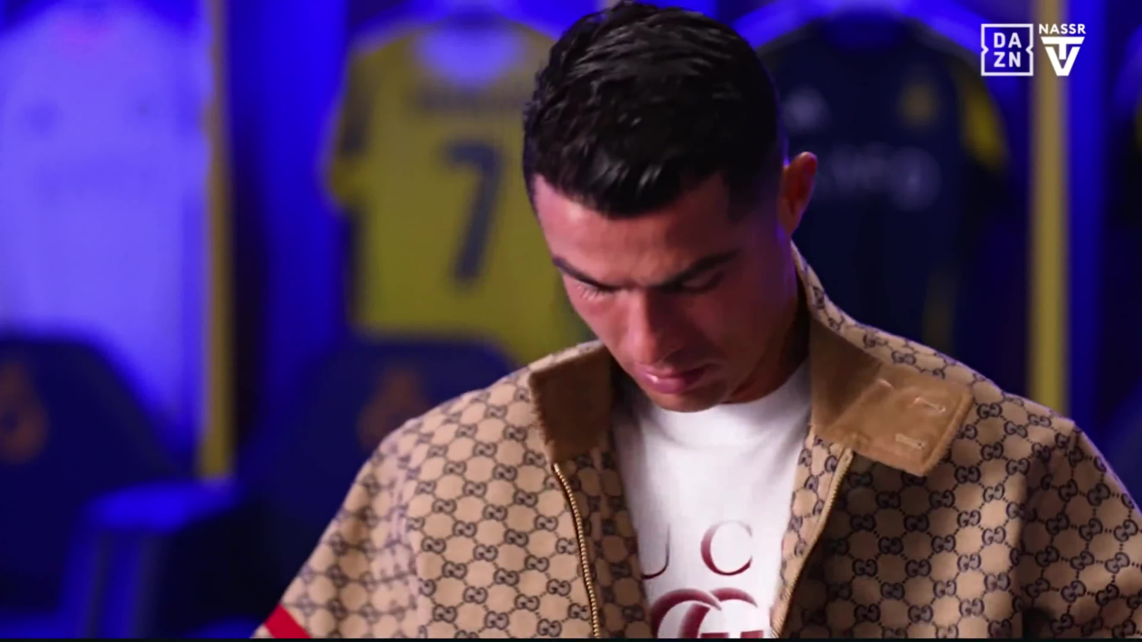 C罗在塞尔维亚队比赛中突破纪录，比分优势明显引发热议！的简单介绍-开云官网首页